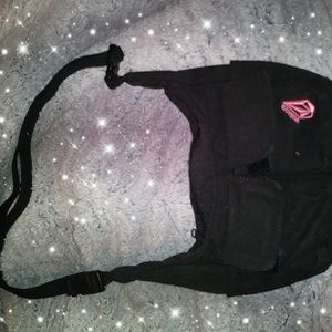 Volcom cross body bag!!